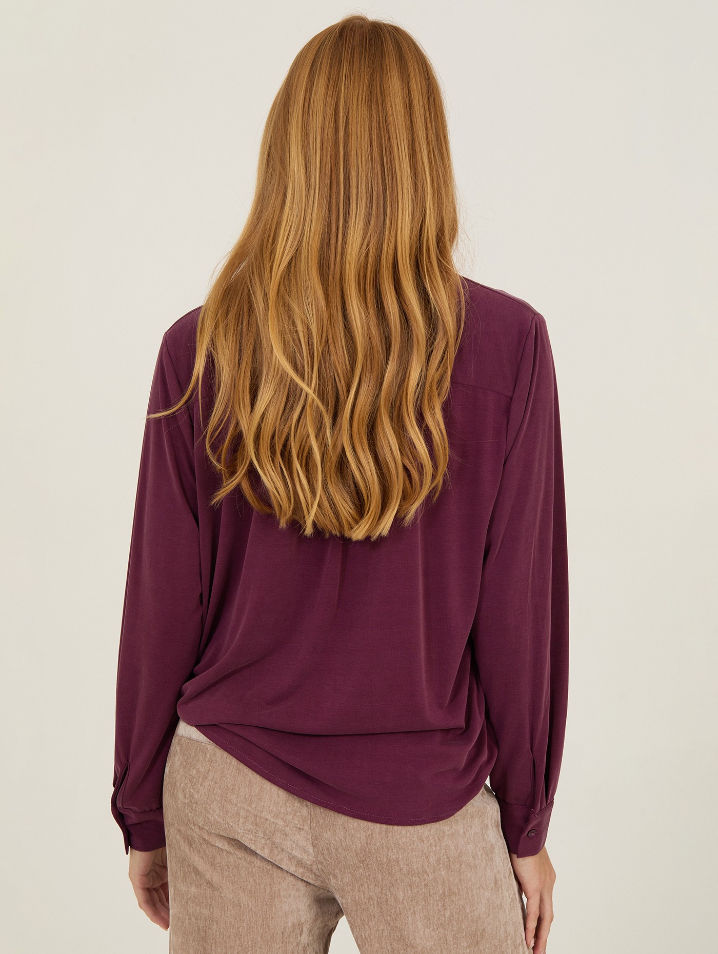 Blusa de cupro con volantes 3