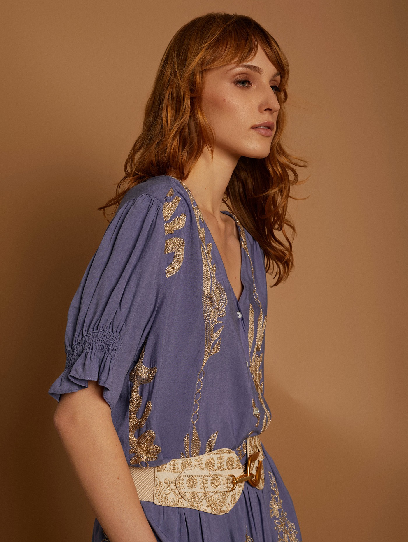 Volume embroidery blouse 3