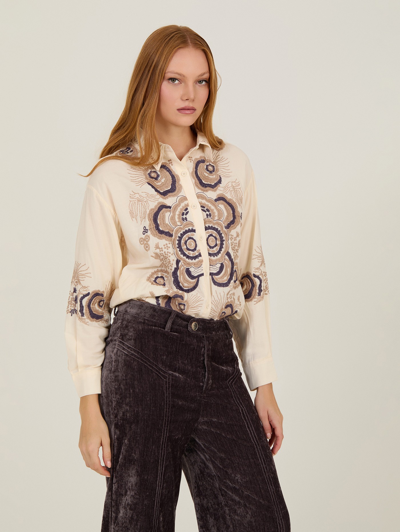Camisa bordada 2