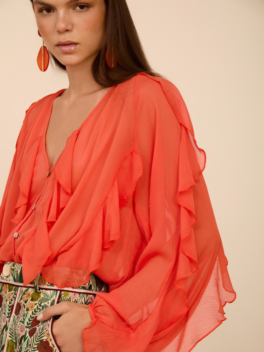 Blusa de gasa volantes