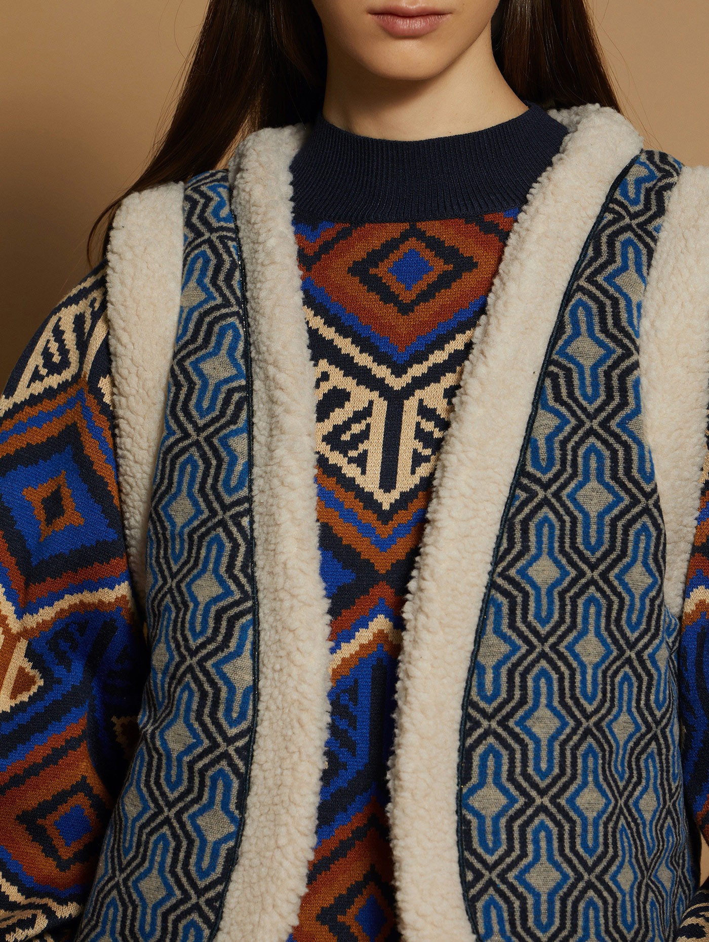 Chaleco estampado geométrico 4