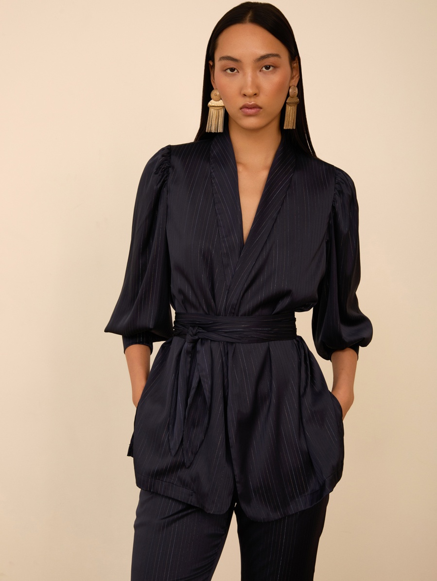 Blazer fluida satinada