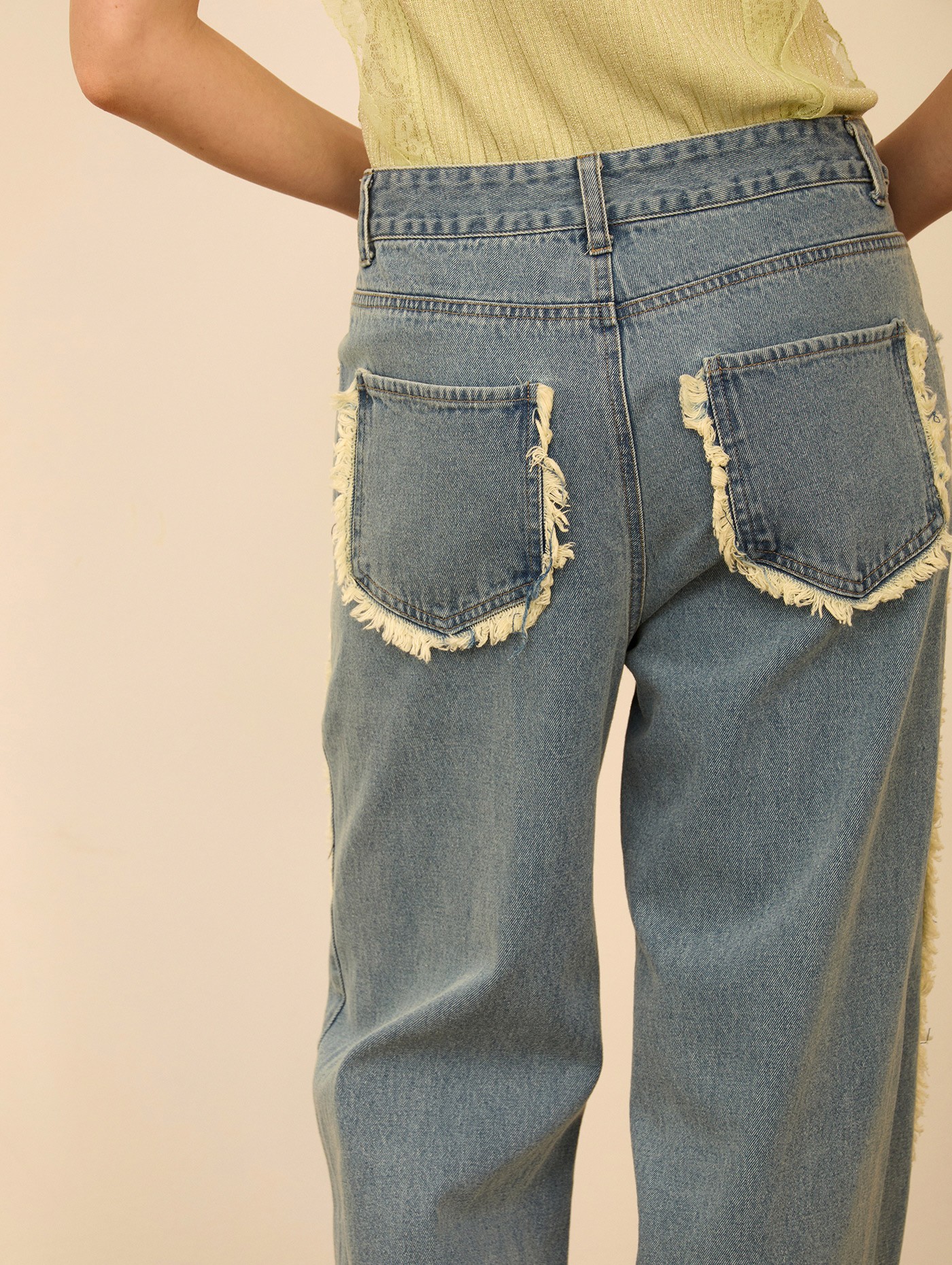 Pantalón denim desflecado 3