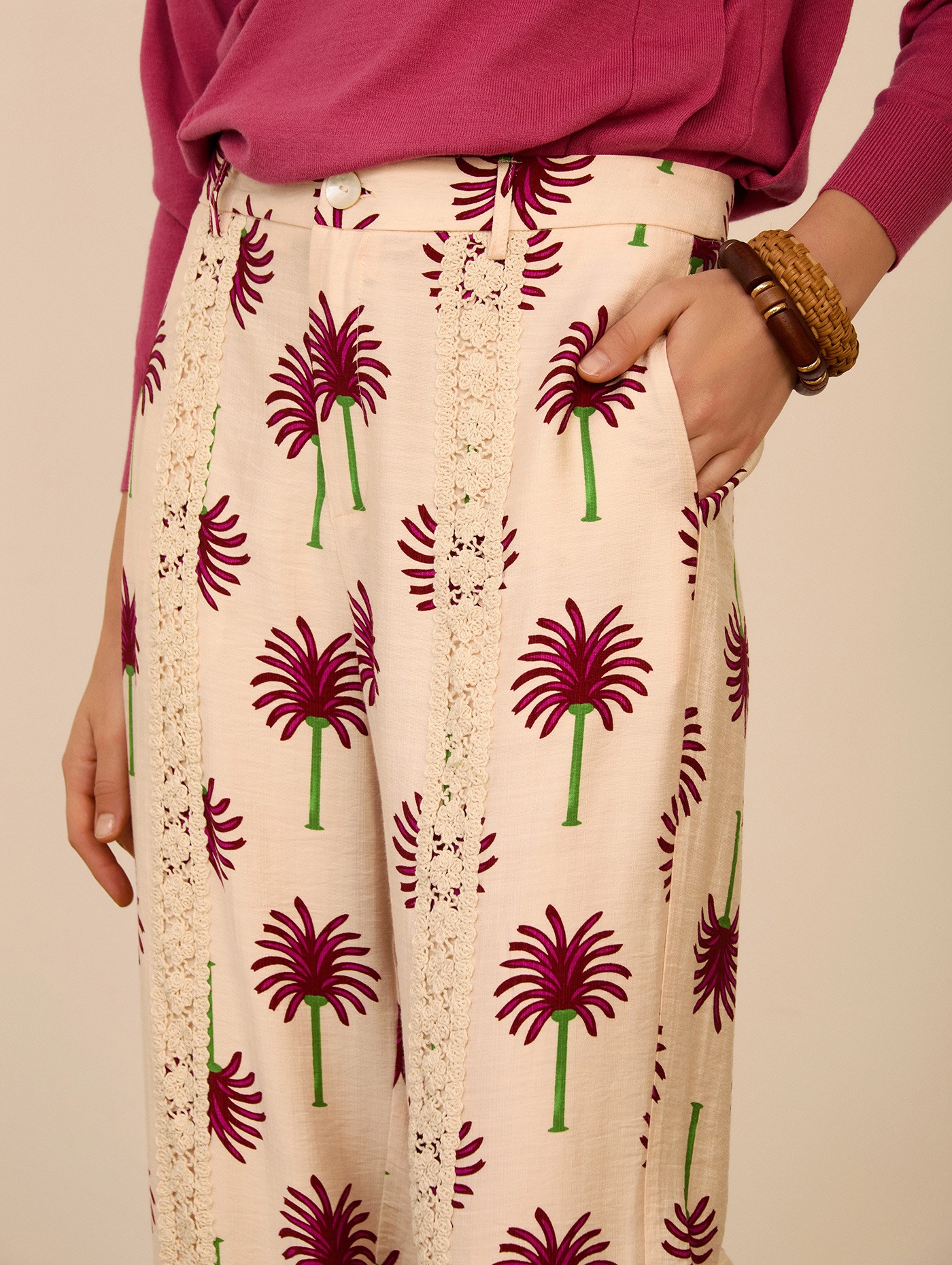 Pantalón cropped estampado 5