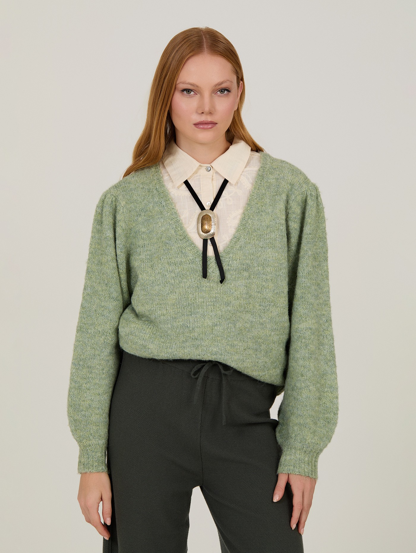 Pull col V