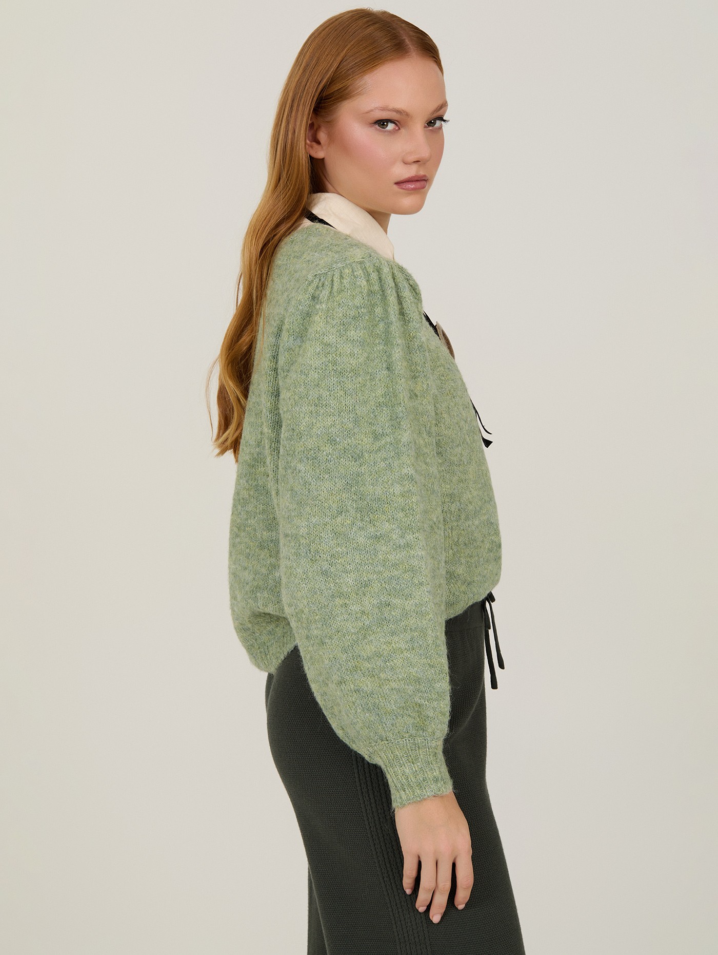 Pull col V 4