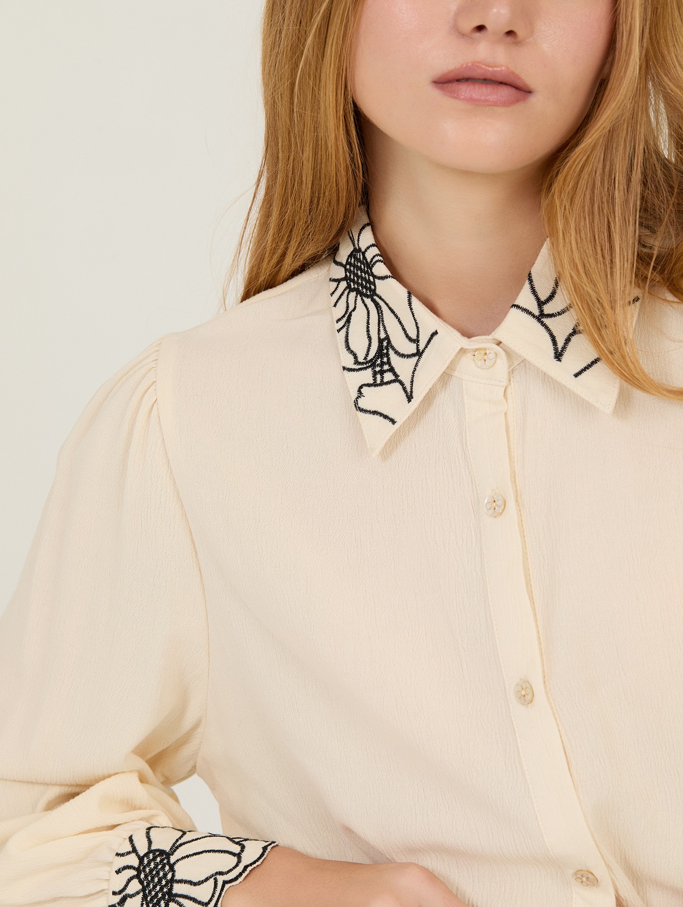 Camisa de bambula bordada 1