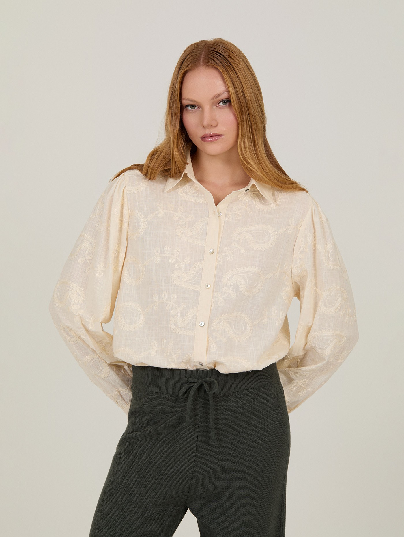 Camisa bordado pasley