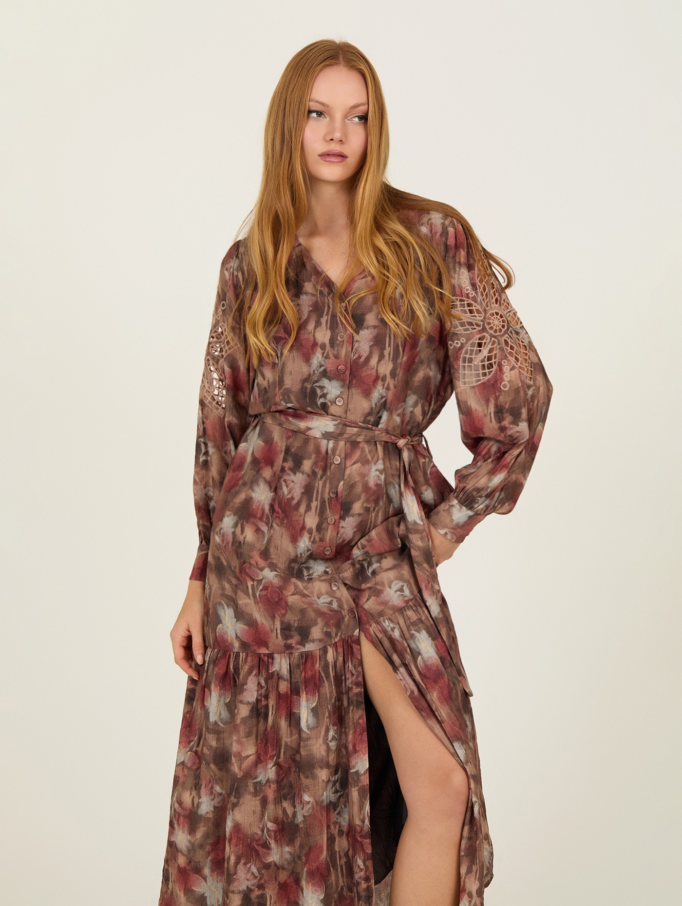Vestido largo con bordado 5