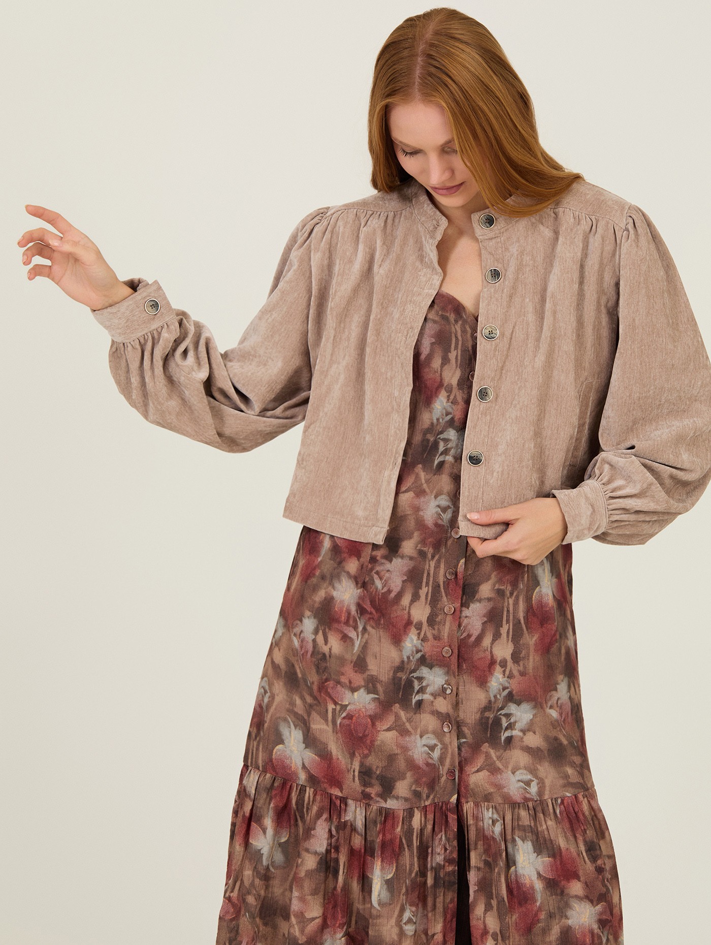 Vestido largo con bordado 2