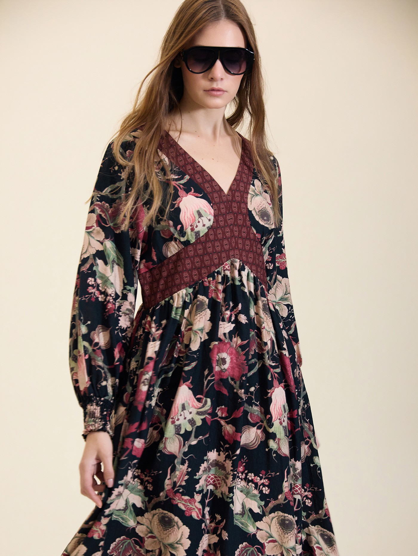 Vestido largo con estampado mixto