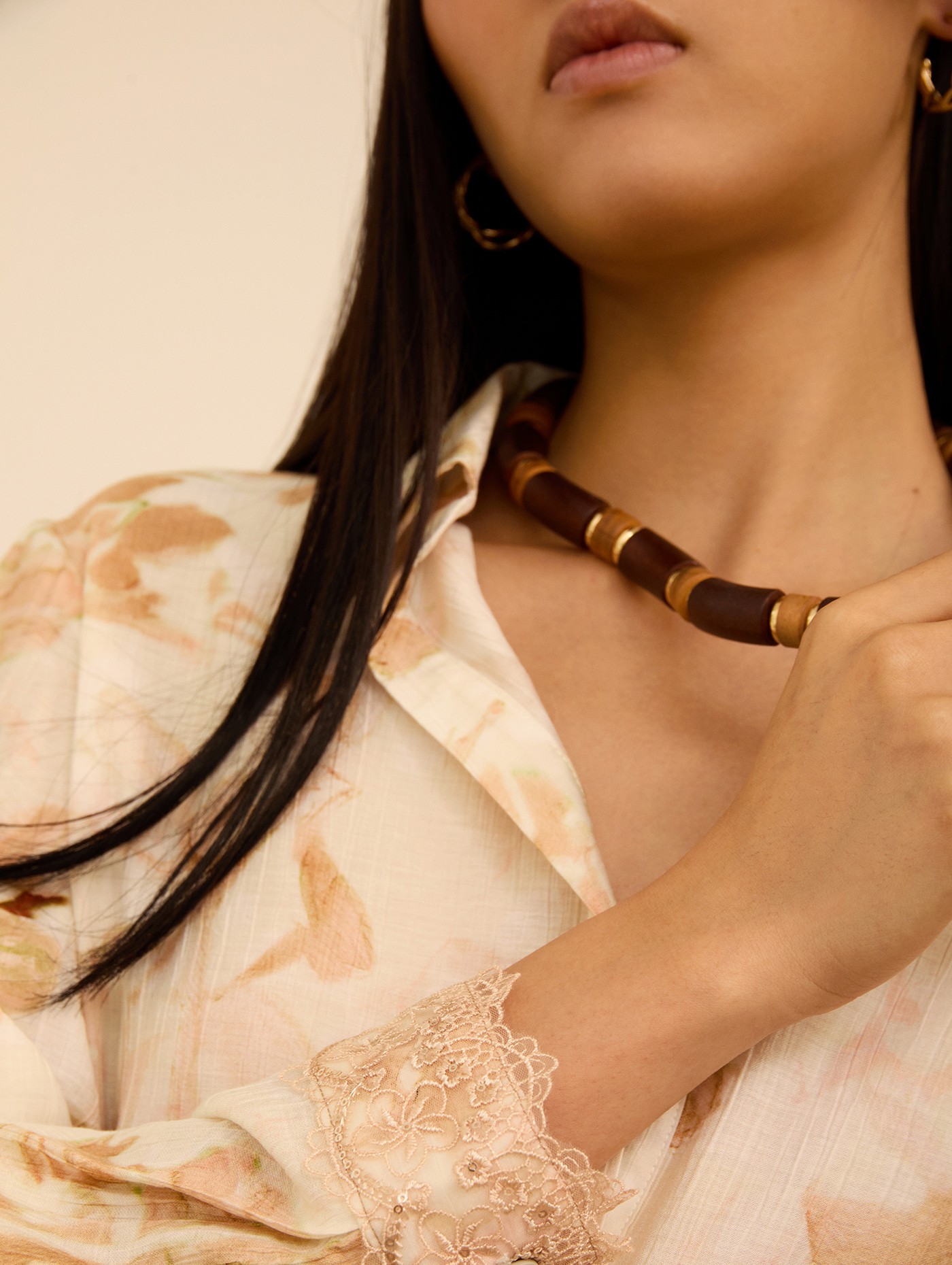 Camisa con estampado floral 4