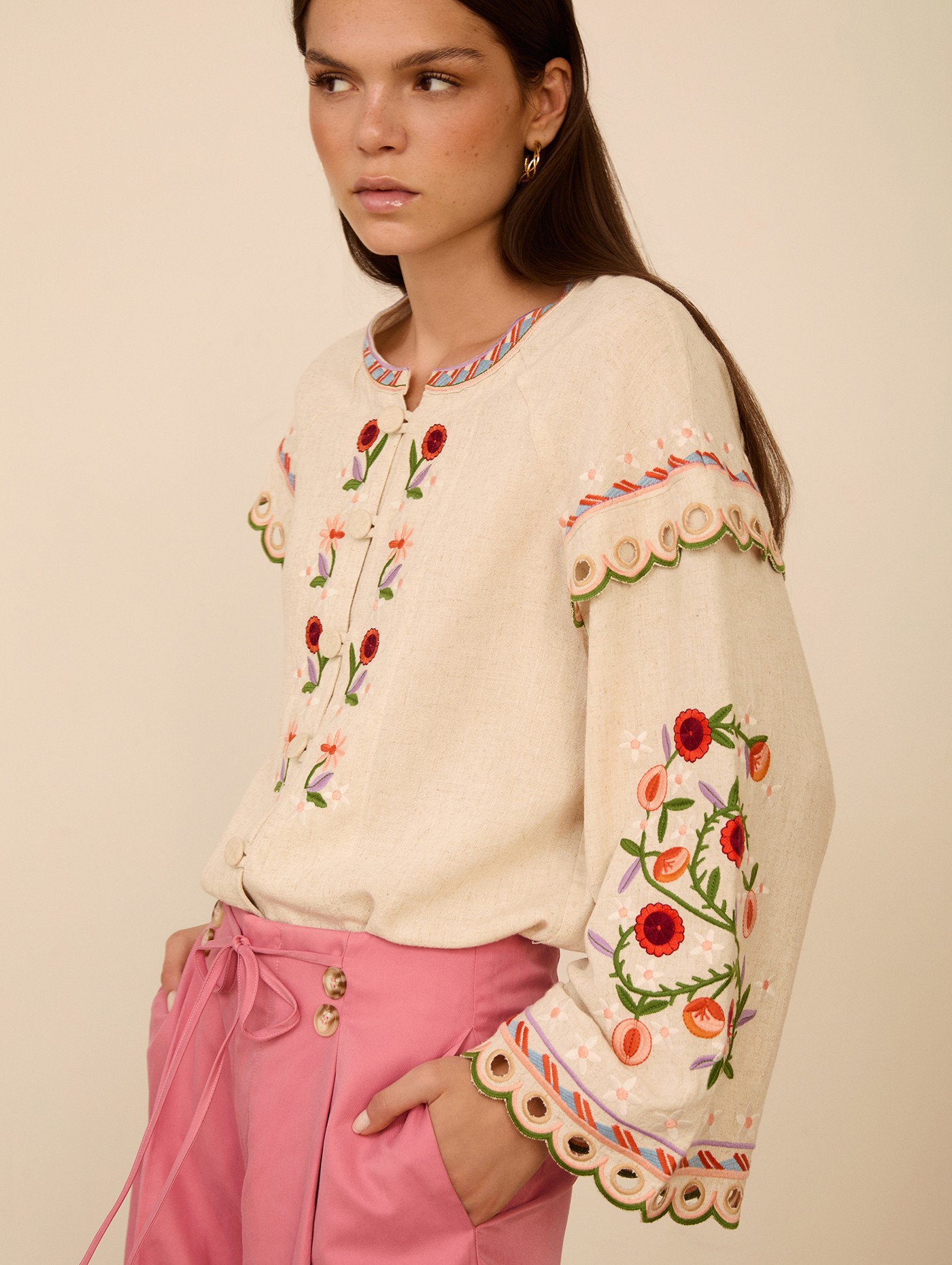 Camisa abierta bordada 5