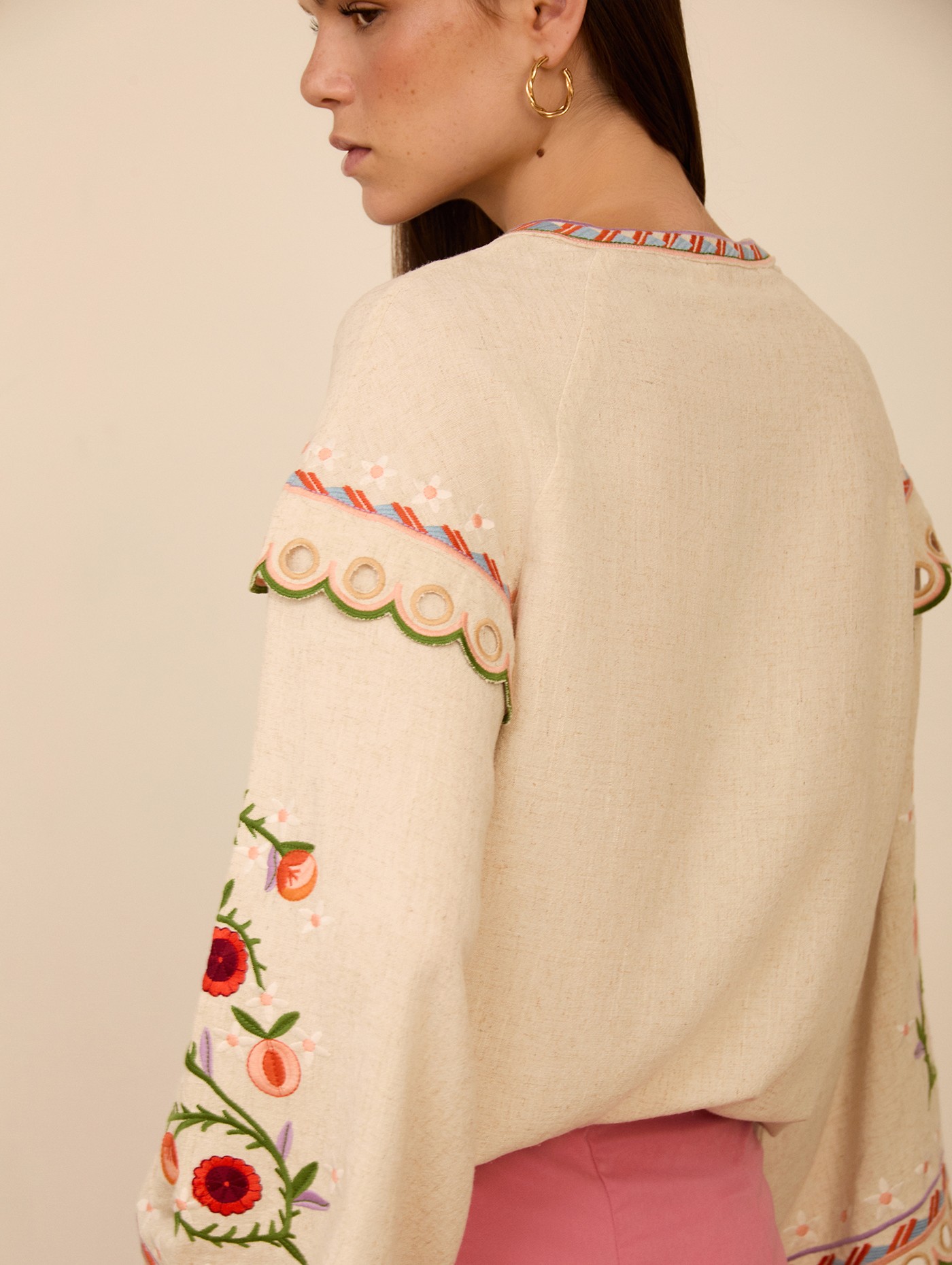 Camisa abierta bordada 3