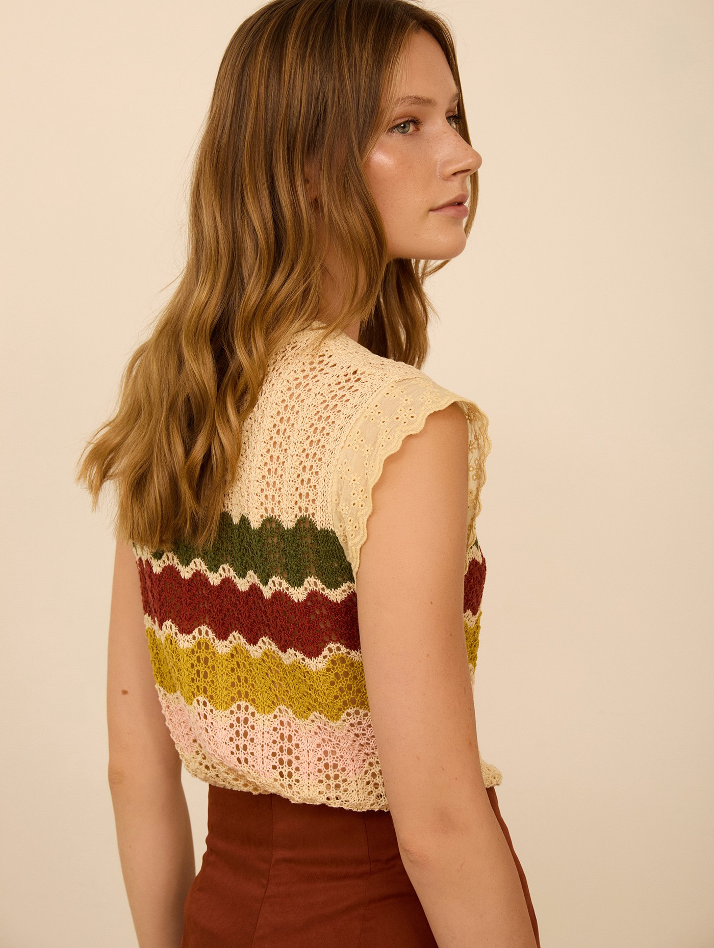 Top calado con franjas 1