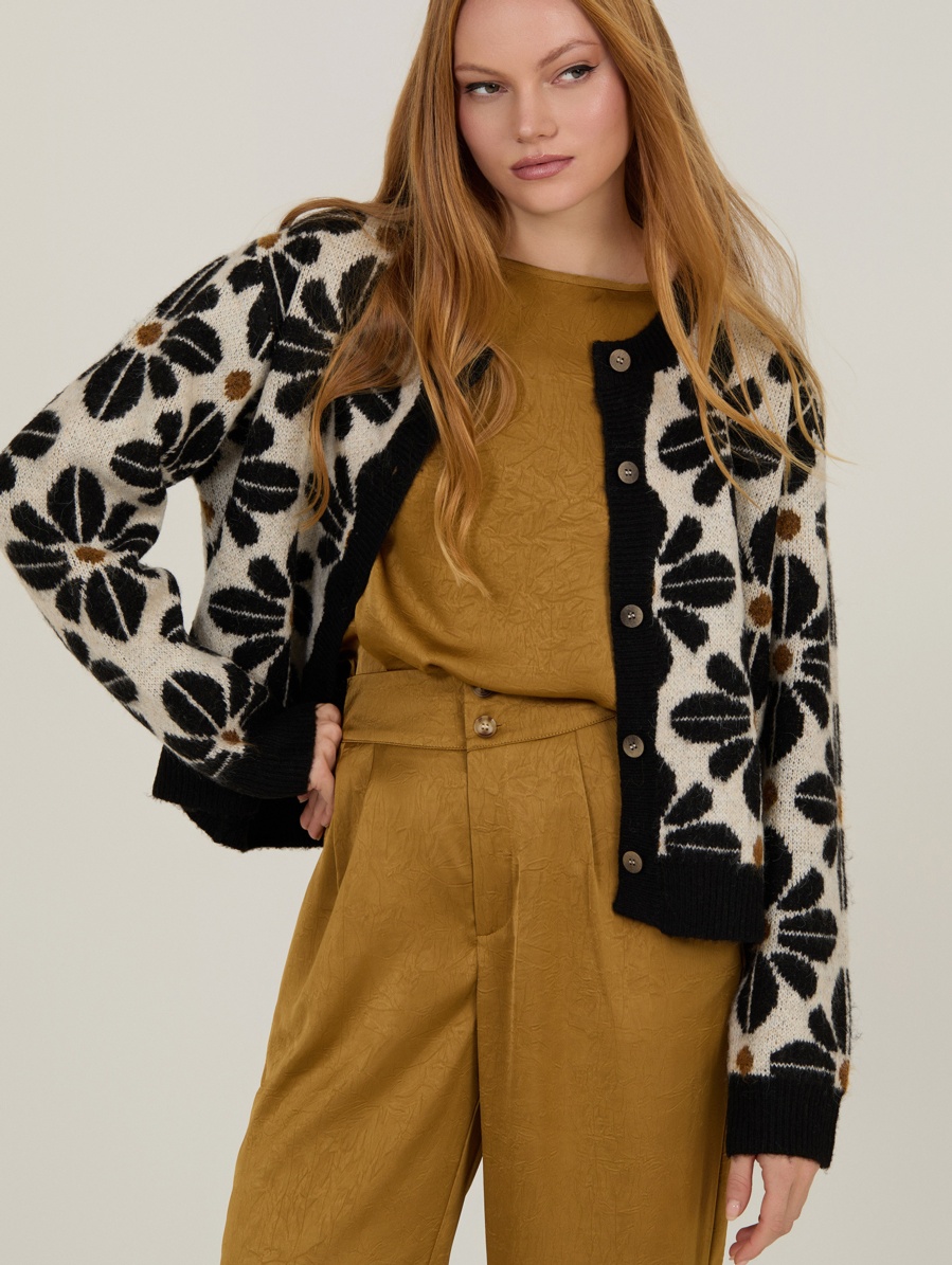 Cardigan rétro à fleurs
