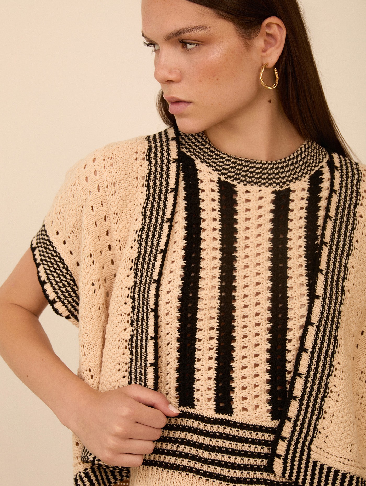 Chaqueta corta de punto 1