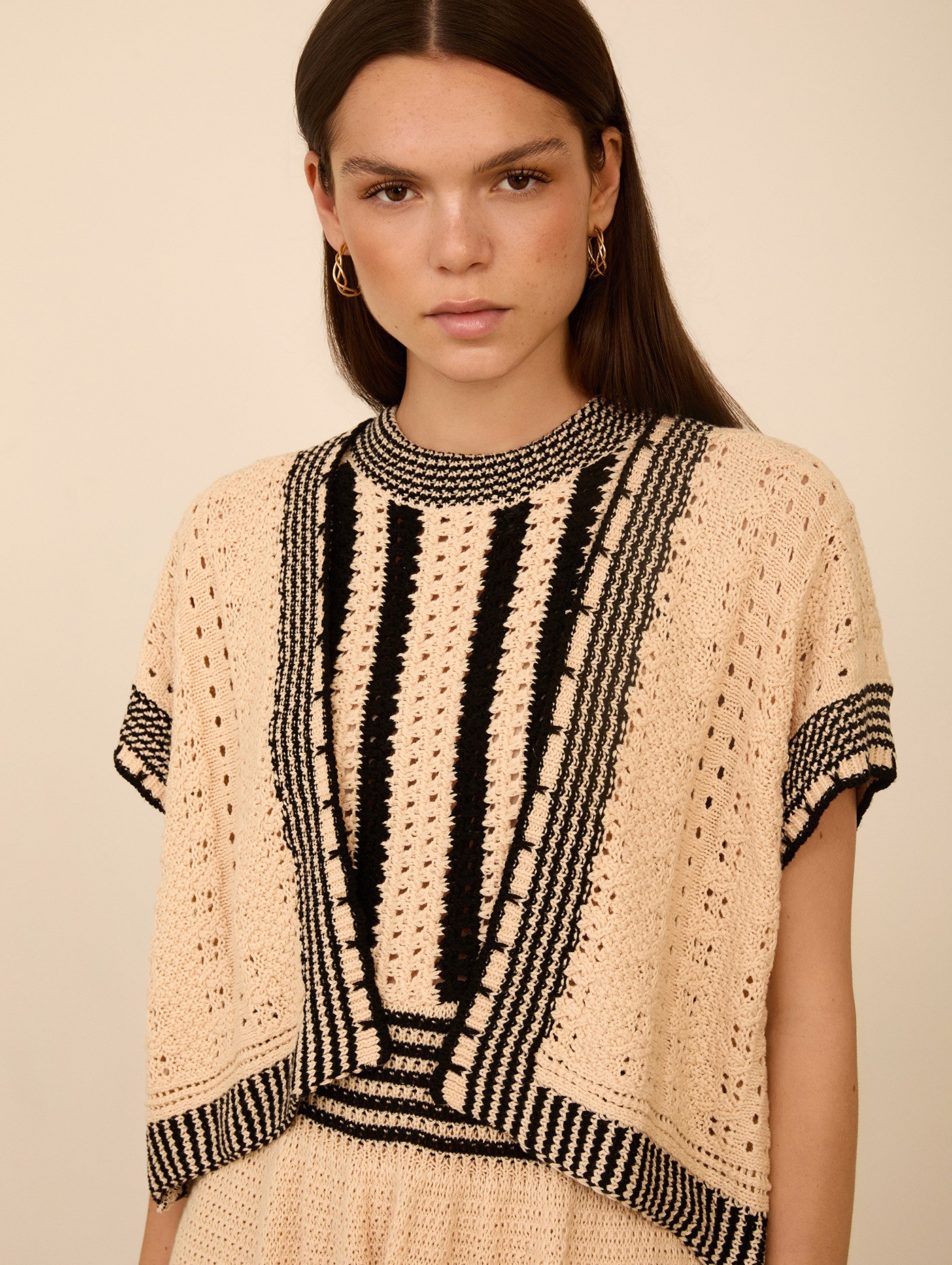 Chaqueta corta de punto 4