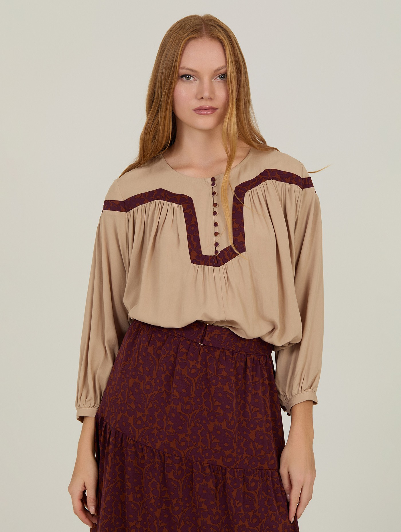 Blusa con franja estampada 3