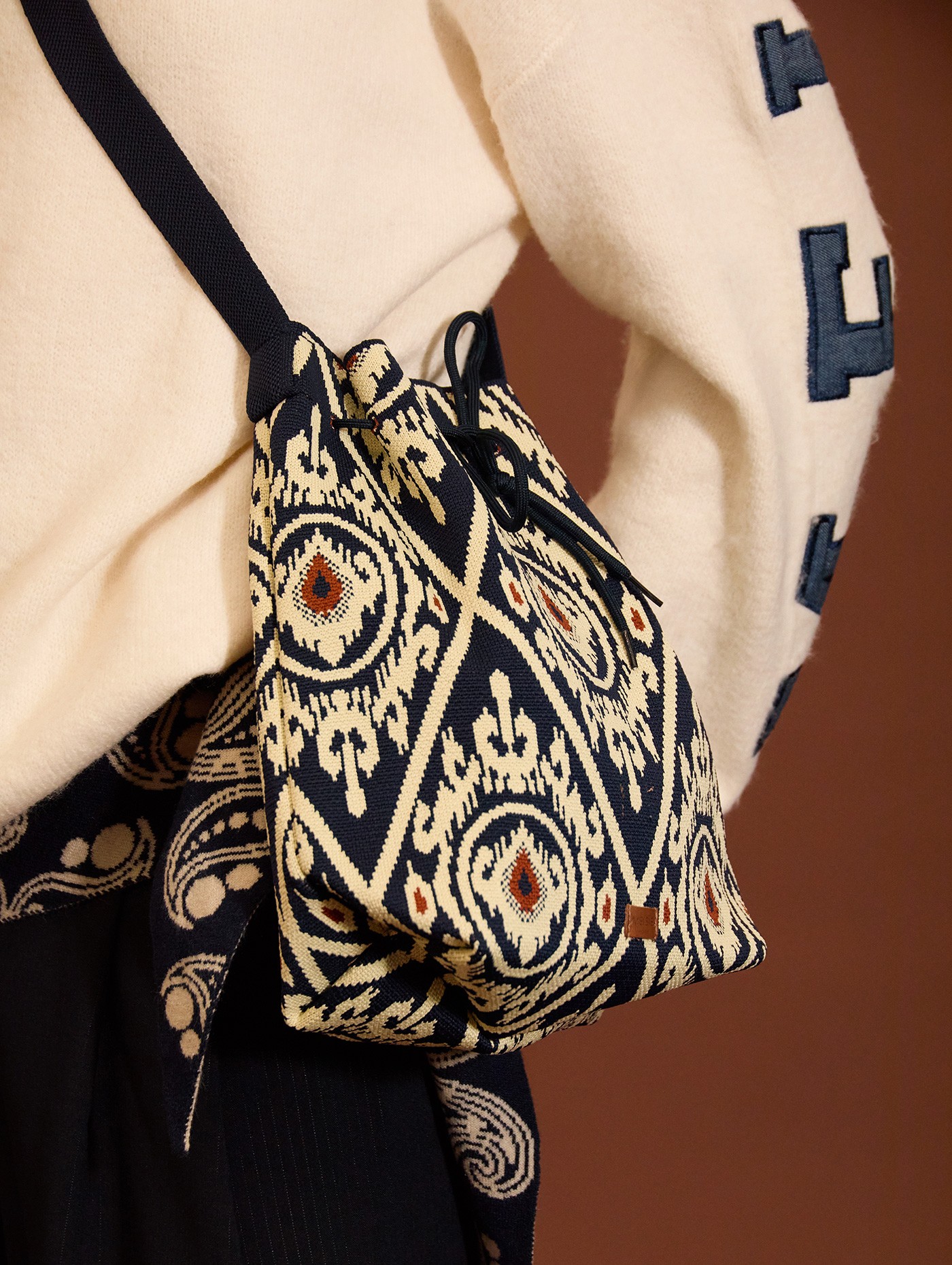 Sac seau ethnique 2