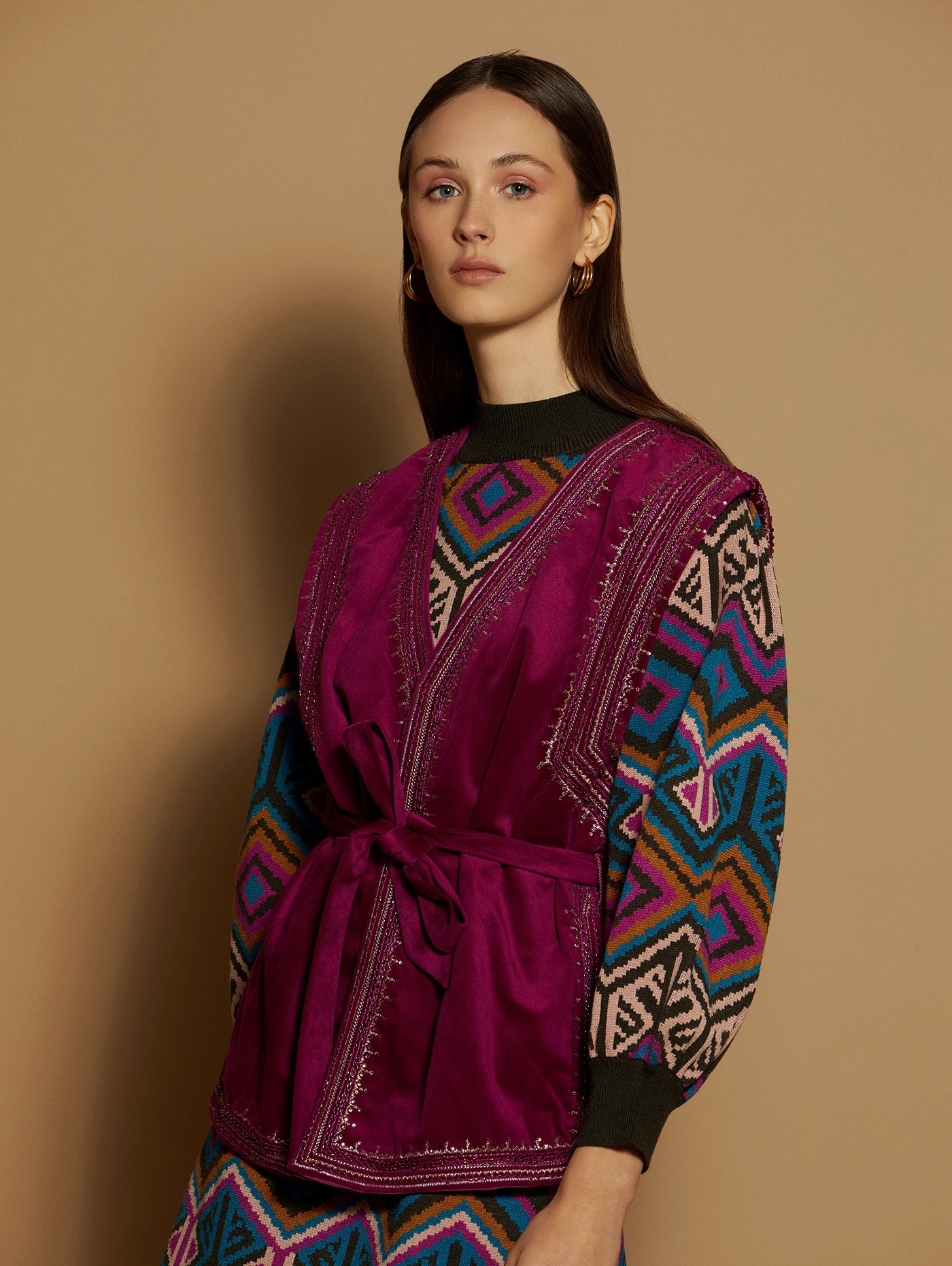 Chaleco velvet bordado