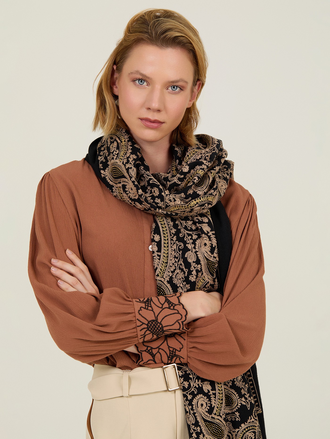 mouchoir brodé paisley 4