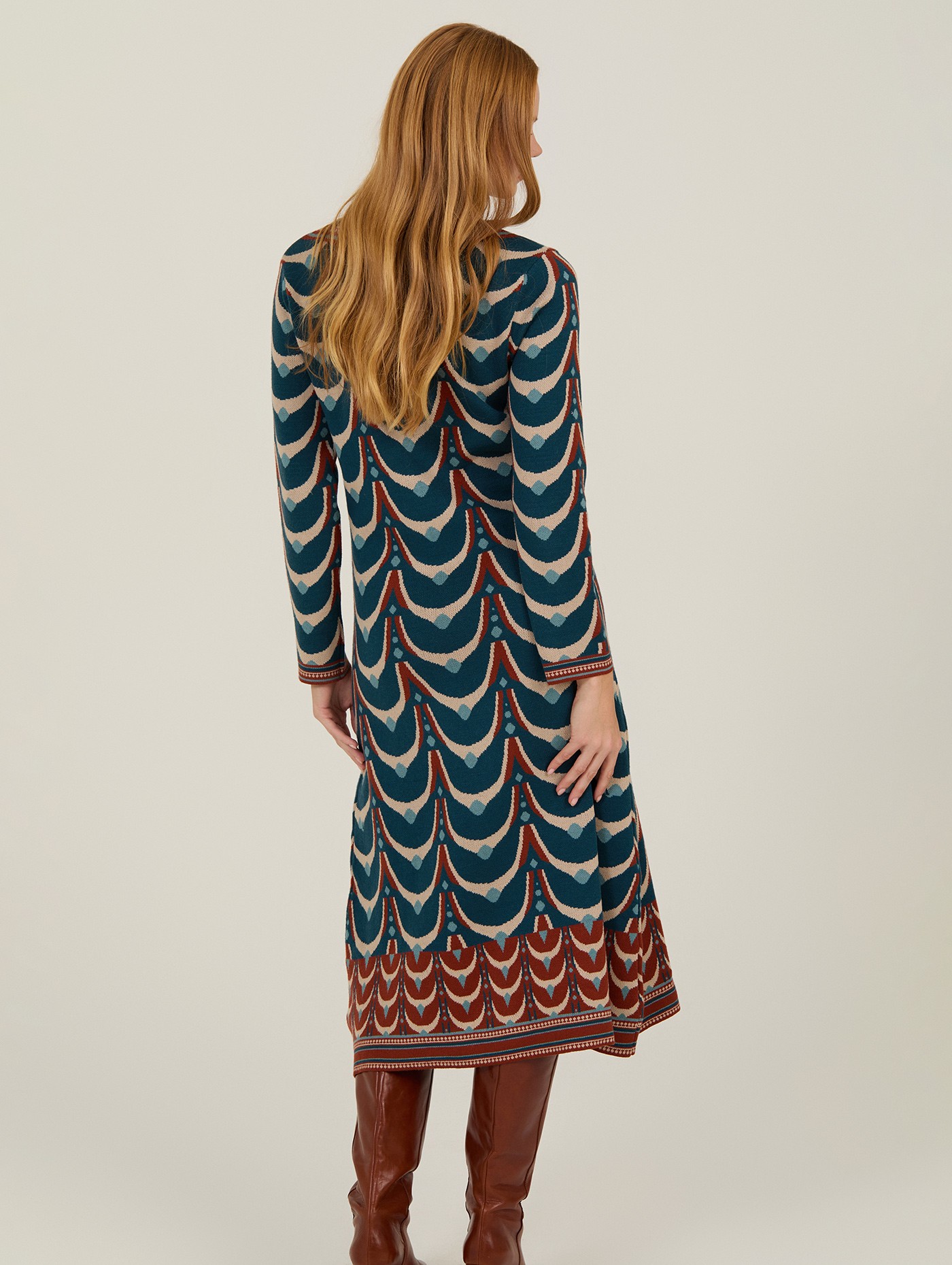 Long knitted dress 5