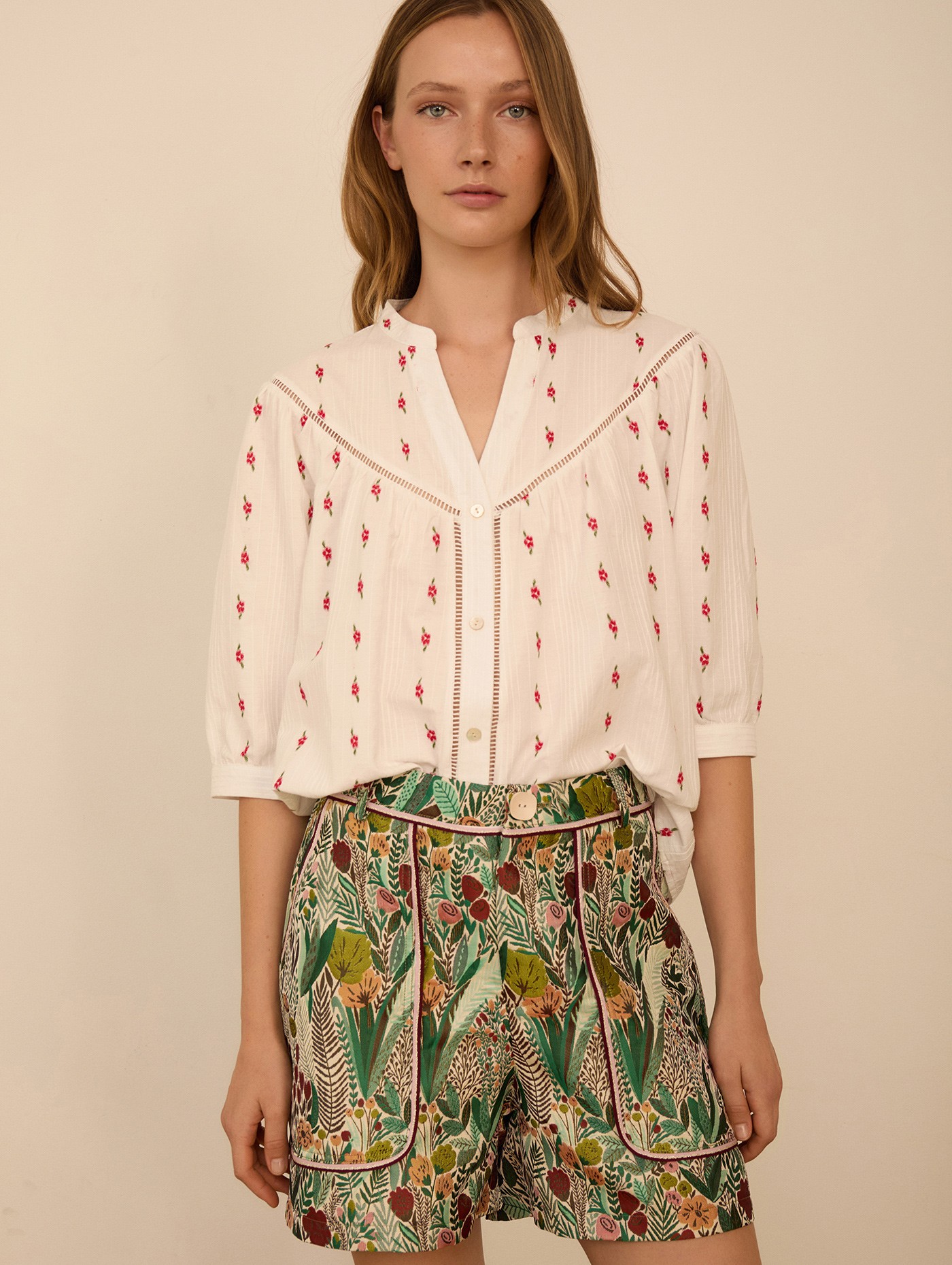 Blusa con jacquard flores 1