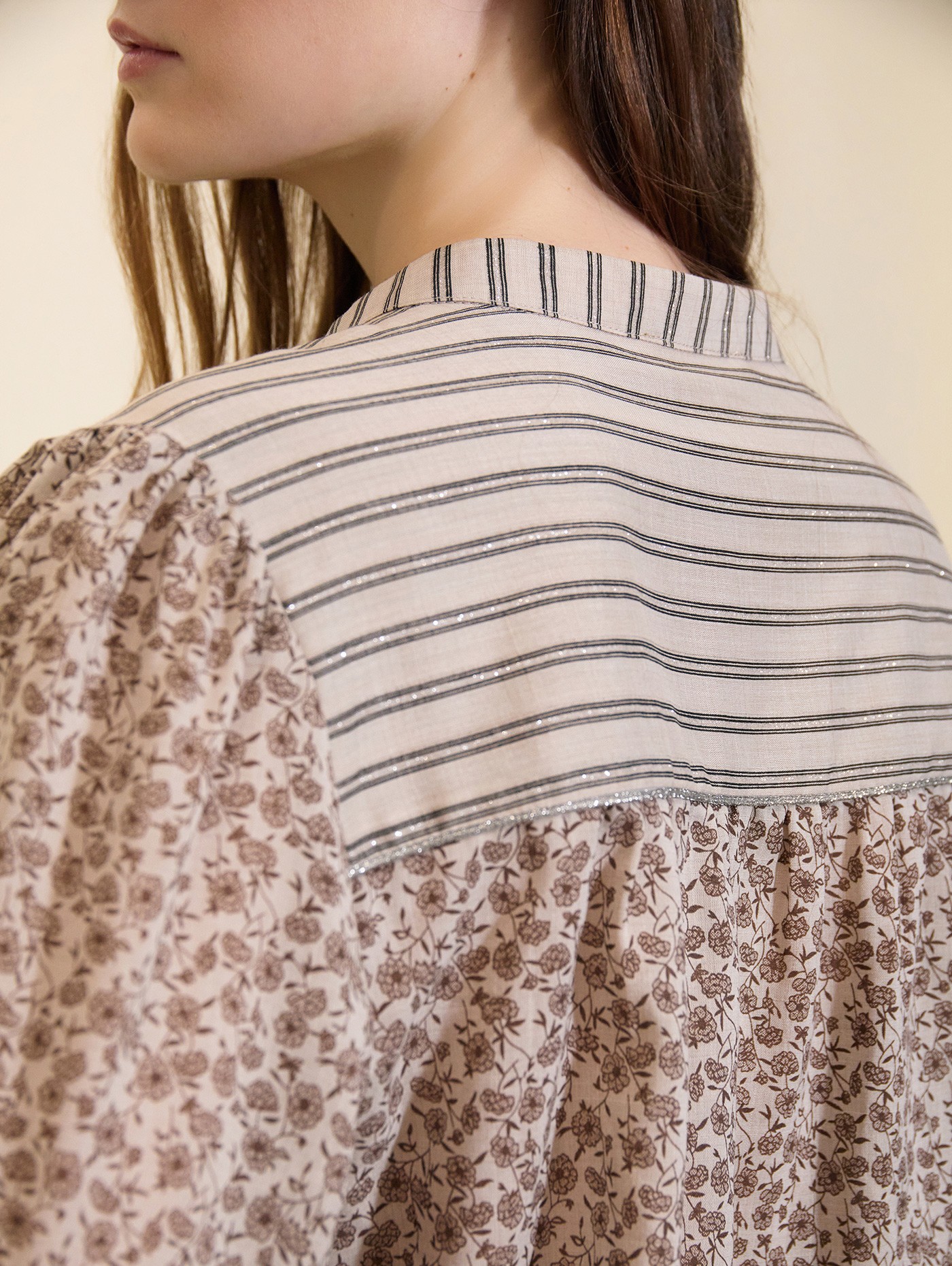 Blusa mixta floral 4