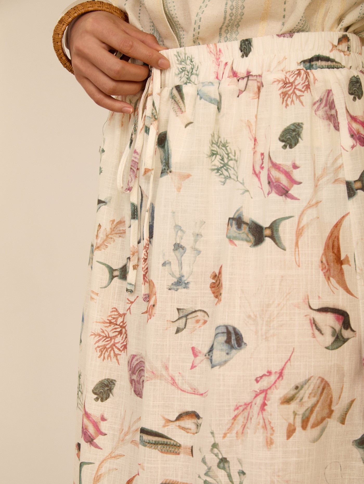 Falda midi estampado peces 1