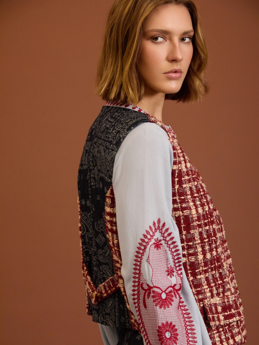 Chaleco bimaterial de tweed