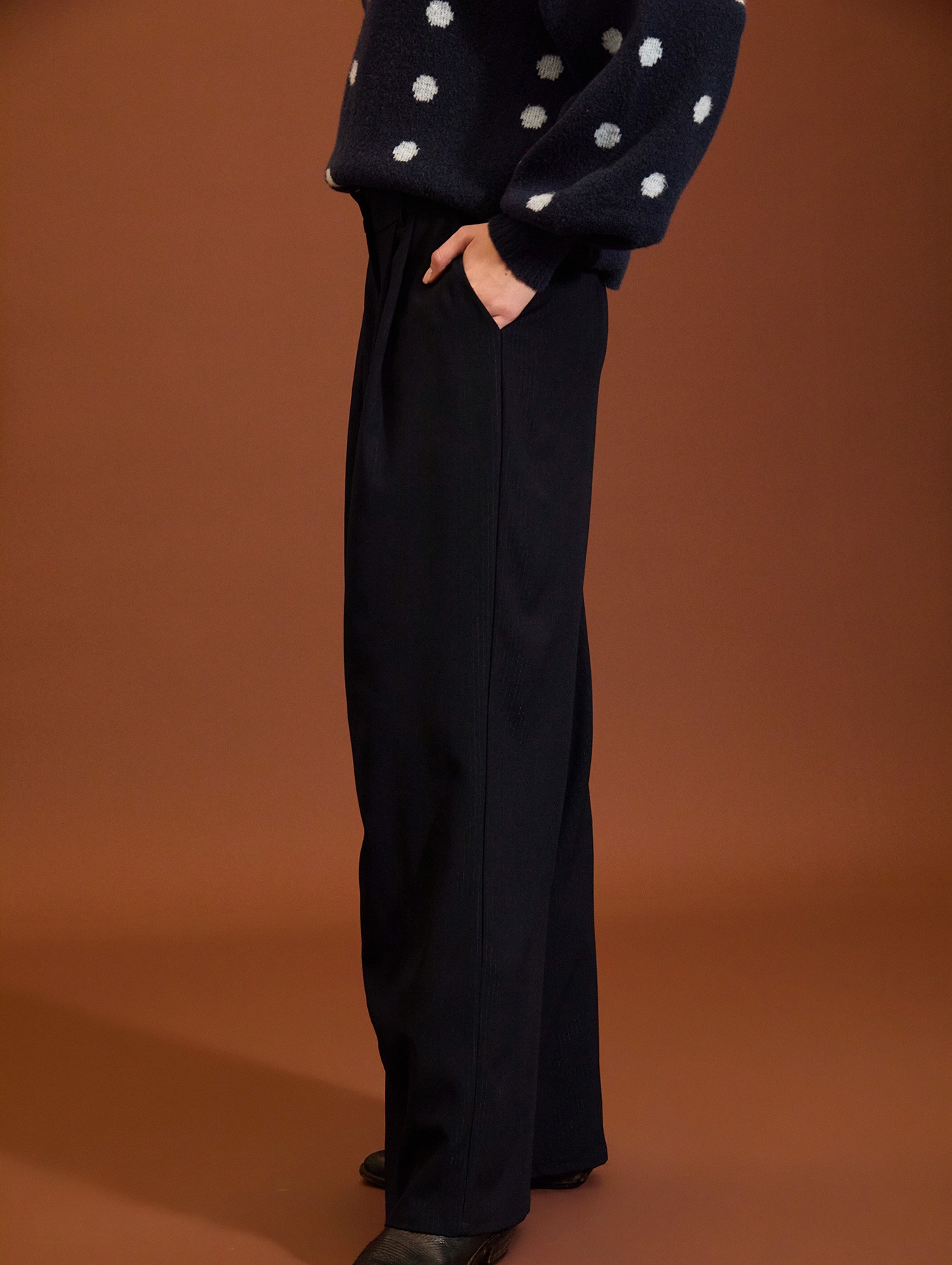 Pantalón palazzo plisado con lúrex