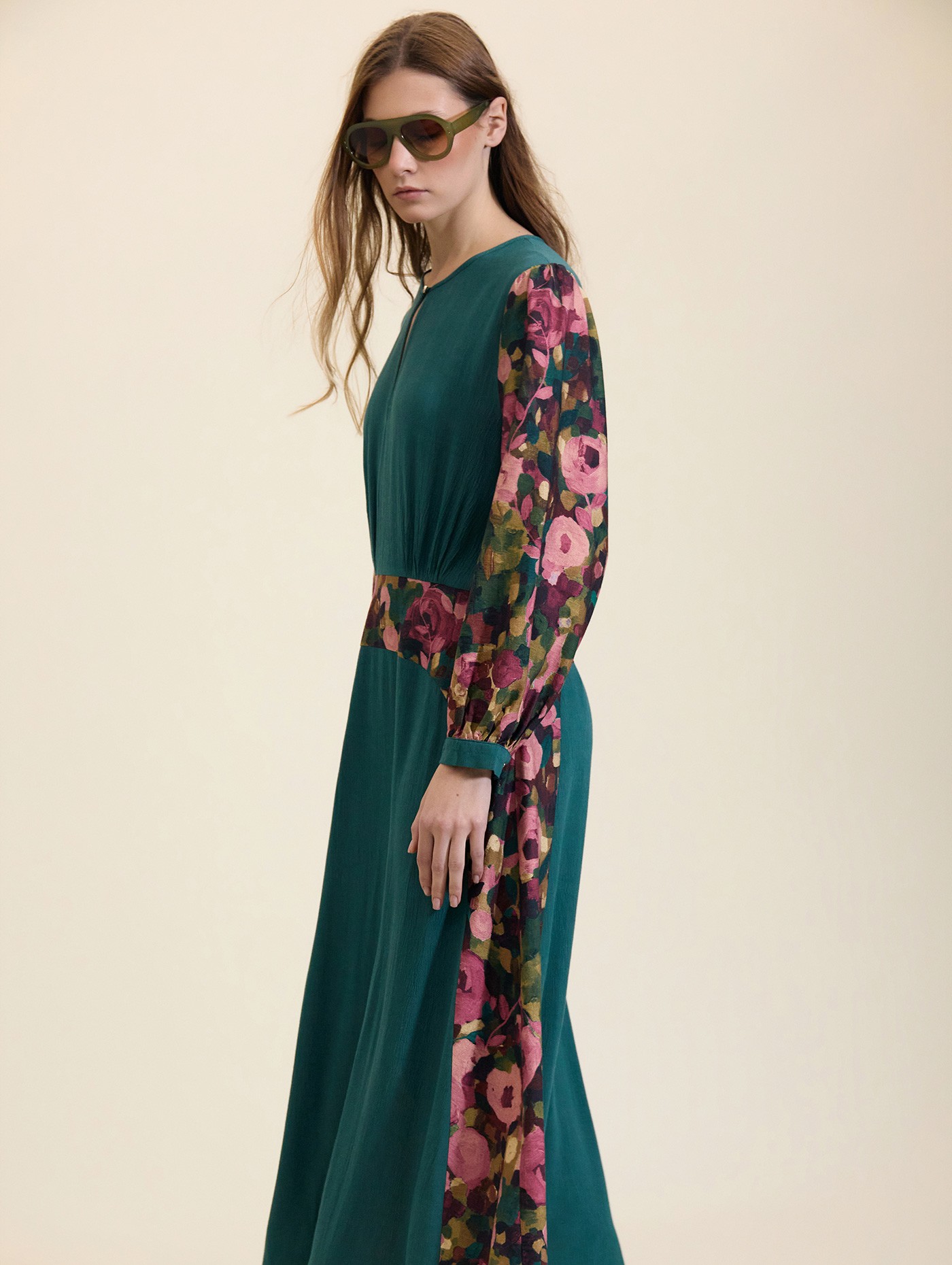 Vestido bimaterial