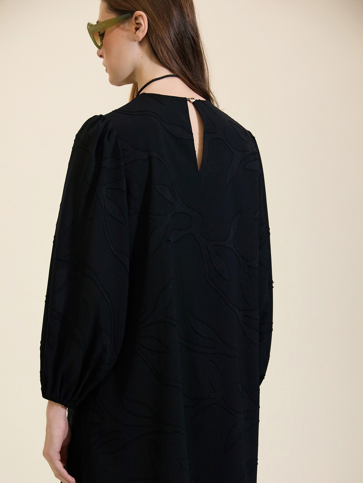 Vestido corto jacquard